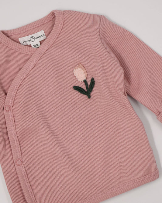Overslagshirtje rib roze met bloem